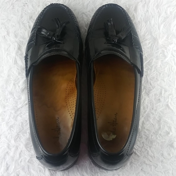 Cole Hann Black Genuine Leather Tassel Upper Almond Toe Slip On Loafer Shoe - Picture 5 of 13